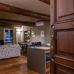 Terre\'S Home